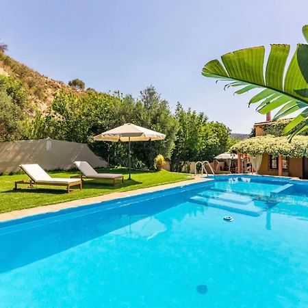 Dm Elegant And Charming Villa Foinikia  Номер фото
