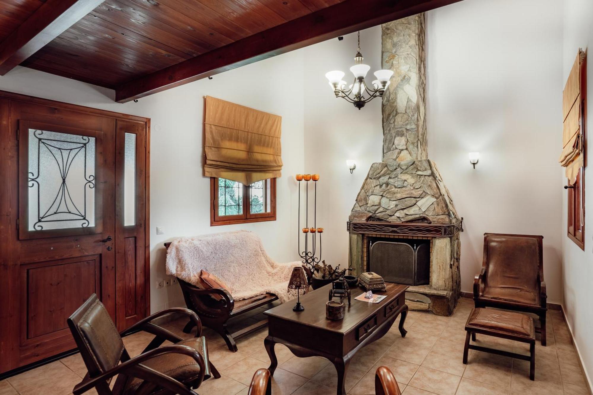 Dm Elegant And Charming Villa Foinikia  Екстер'єр фото