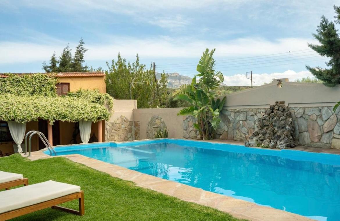 Dm Elegant And Charming Villa Foinikia  Номер фото